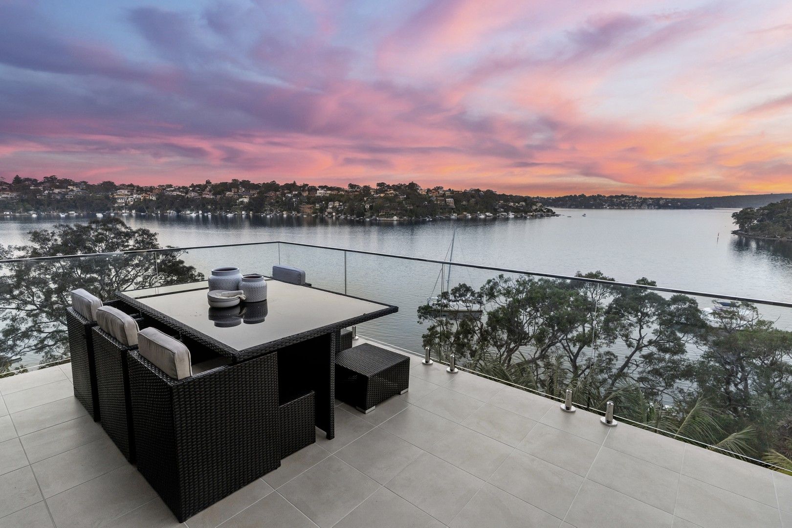 5 bedrooms House in 164 Ellesmere Road GYMEA BAY NSW, 2227