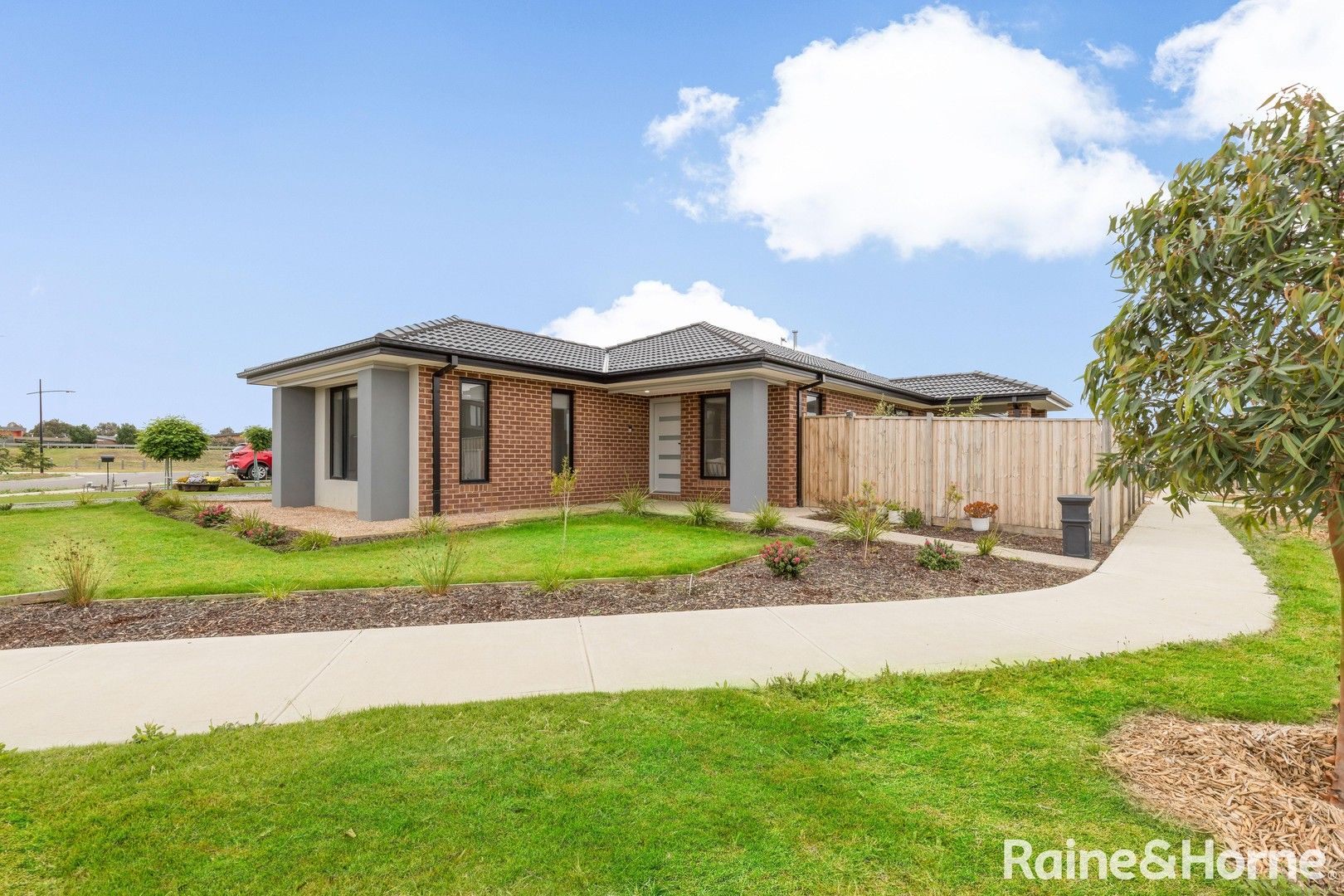 24 Sheepyard Way, Diggers Rest VIC 3427, Image 0