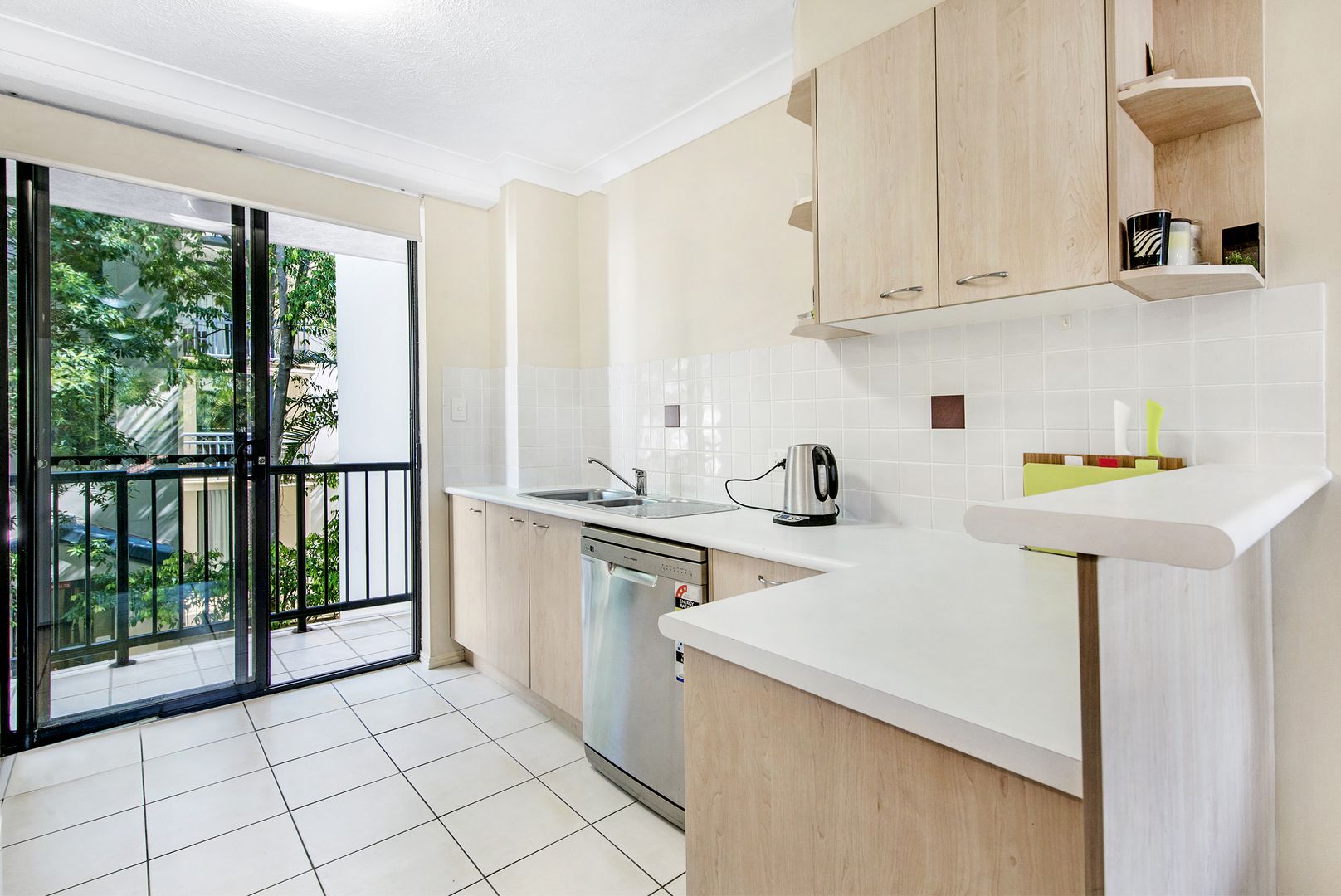 51/14-16 Markeri Street, Mermaid Beach QLD 4218, Image 2