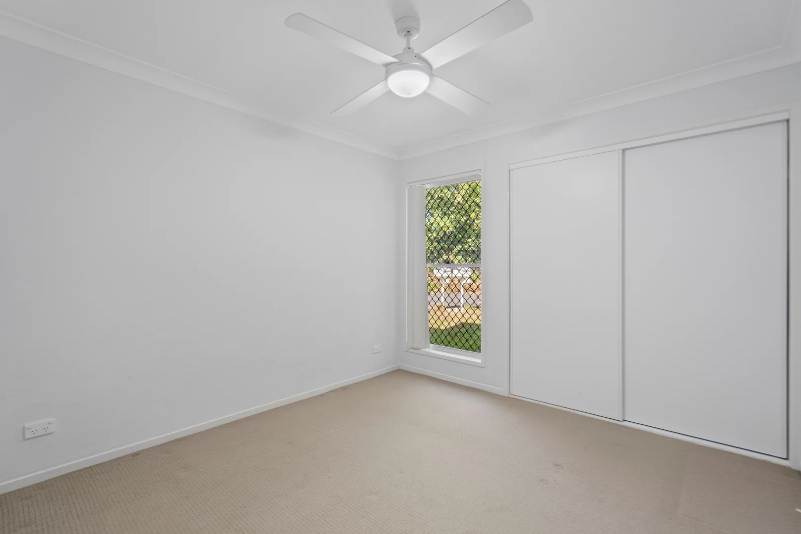 Additional image 4 of 2/3a Evergreen Avenue, Loganlea QLD 4131