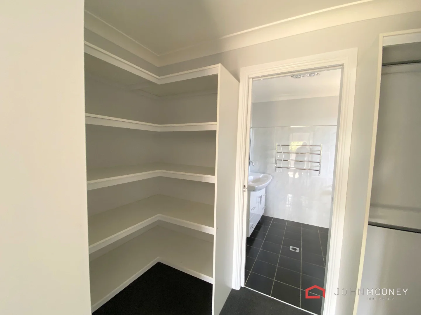 Additional image 13 of 16 Dobell Place, Lloyd NSW 2650