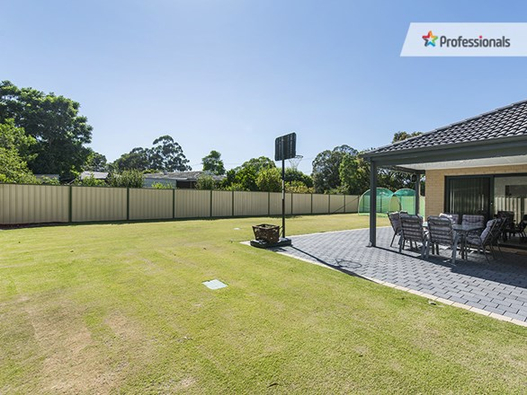 8 Mccarthy Street, Armadale WA 6112