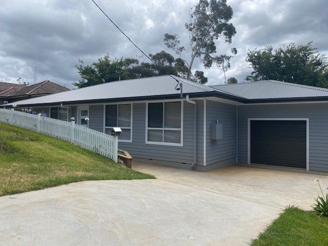 3 bedrooms House in 2A Brownlee Street MANGERTON NSW, 2500