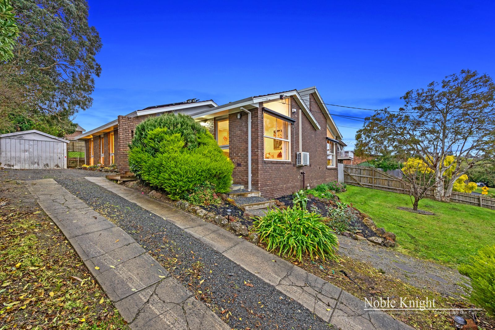 64 Meadowgate Drive, Chirnside Park VIC 3116, Image 2