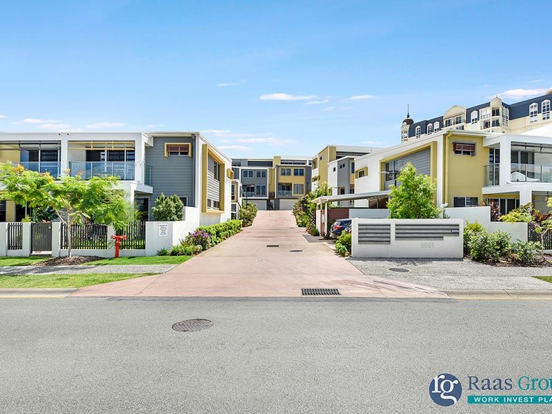 3 bedrooms Townhouse in 13/3031 The Boulevard CARRARA QLD, 4211