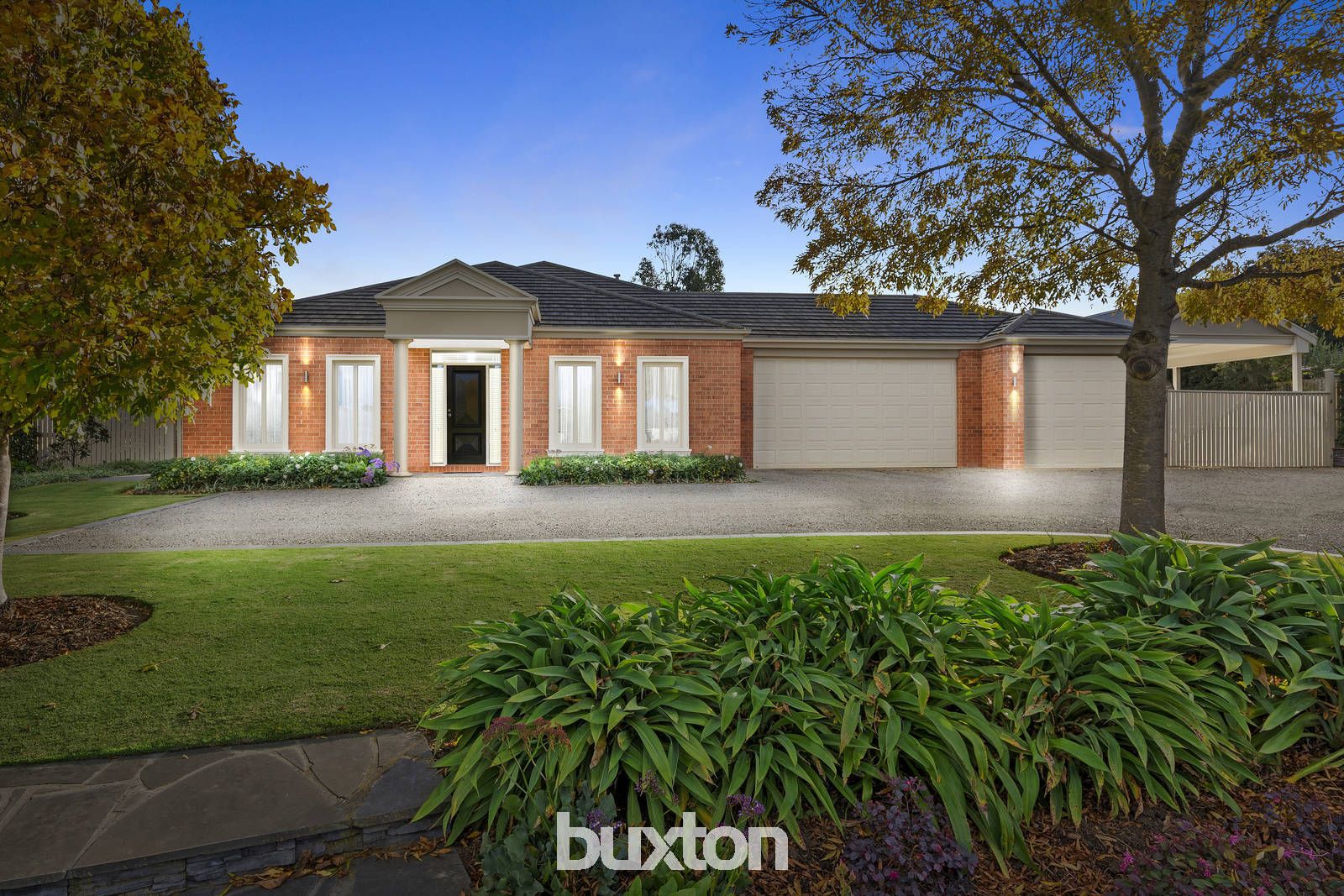 2-3 Champagne Court, Waurn Ponds VIC 3216, Image 2