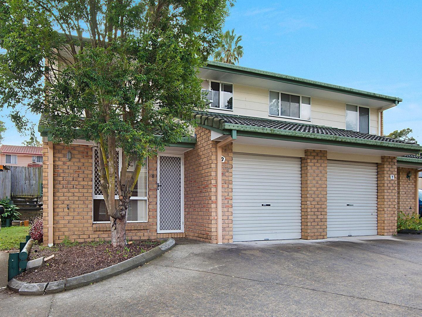 3 bedrooms Townhouse in 8/120 Queens Road SLACKS CREEK QLD, 4127