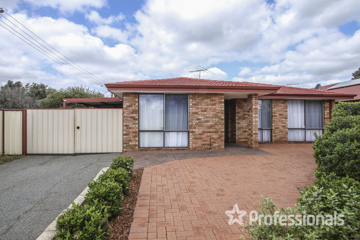 4 Sovereign Place, Forrestfield WA 6058, Image 1