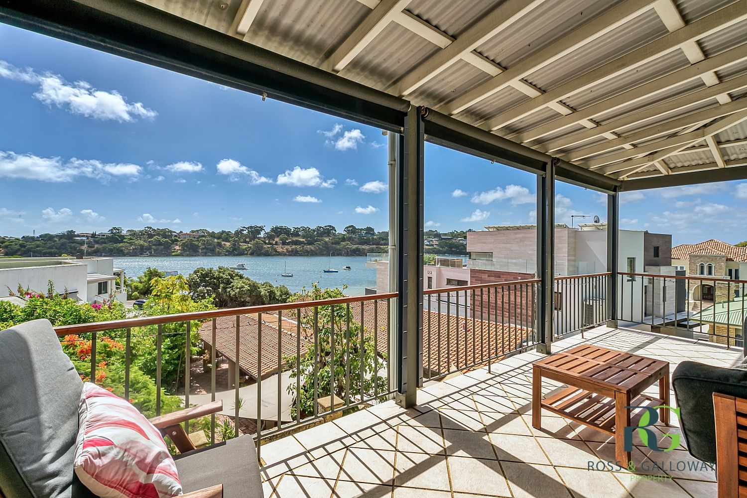 2 Beach Street, Bicton WA 6157, Image 0