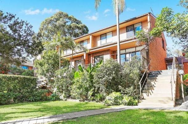 27/15 Busaco Road, Marsfield NSW 2122