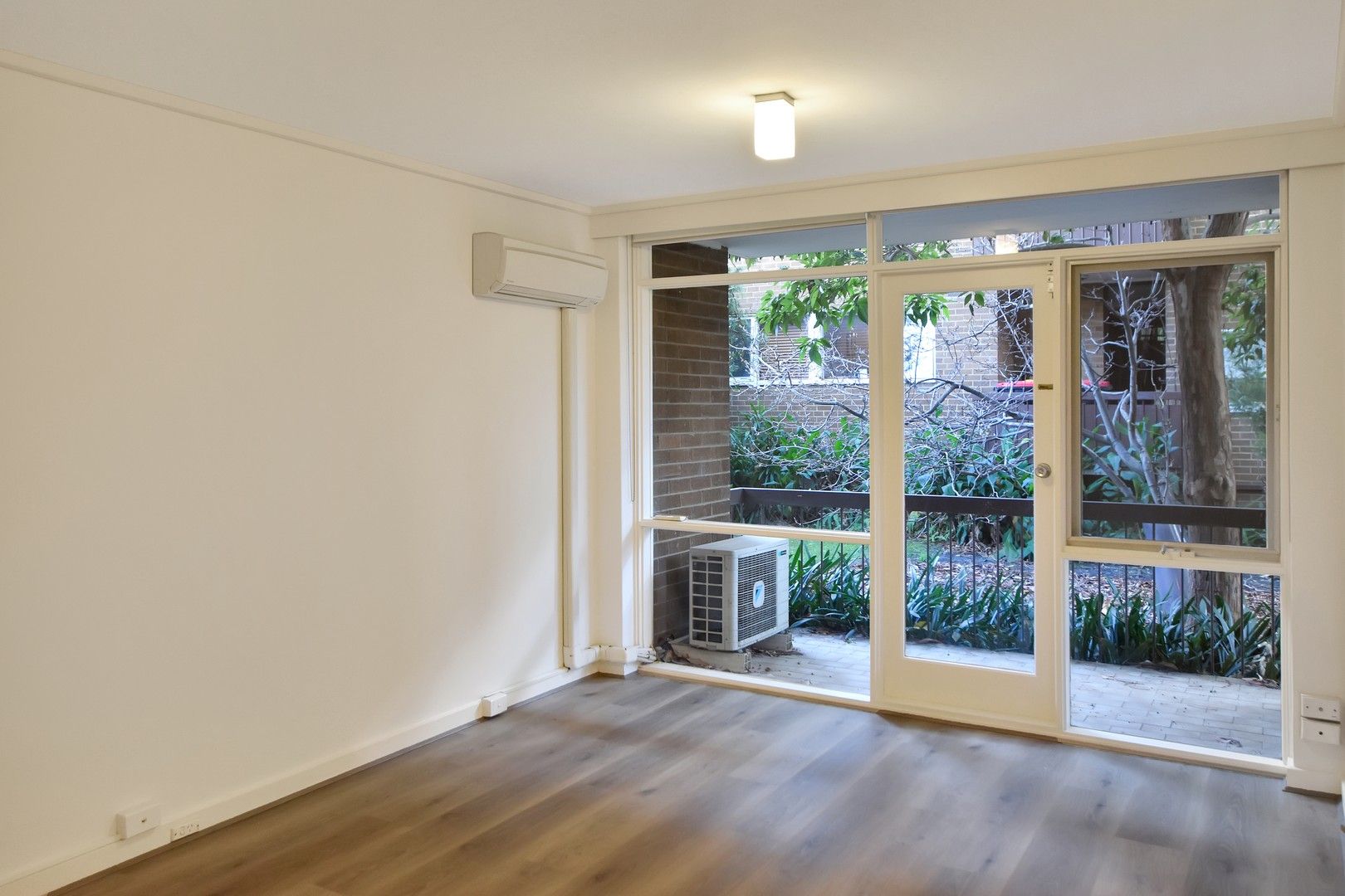 1 bedrooms Apartment / Unit / Flat in 67/50 King William Street FITZROY VIC, 3065