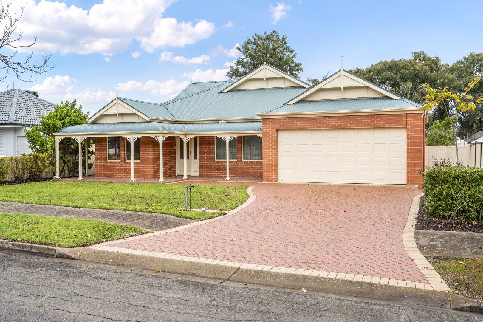 26 Tyringa Avenue, Rostrevor SA 5073, Image 0