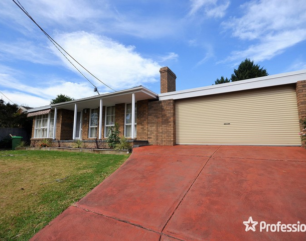 44 Highview Drive, Mooroolbark VIC 3138