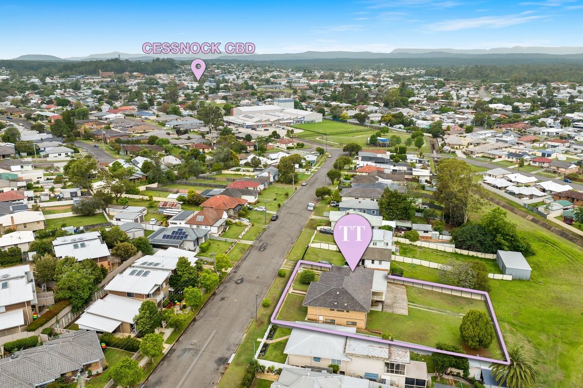 27 Mills Crescent, Cessnock NSW 2325, Image 2