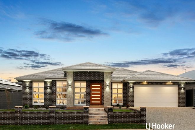 Picture of 9 Gleeson Rise, ORAN PARK NSW 2570