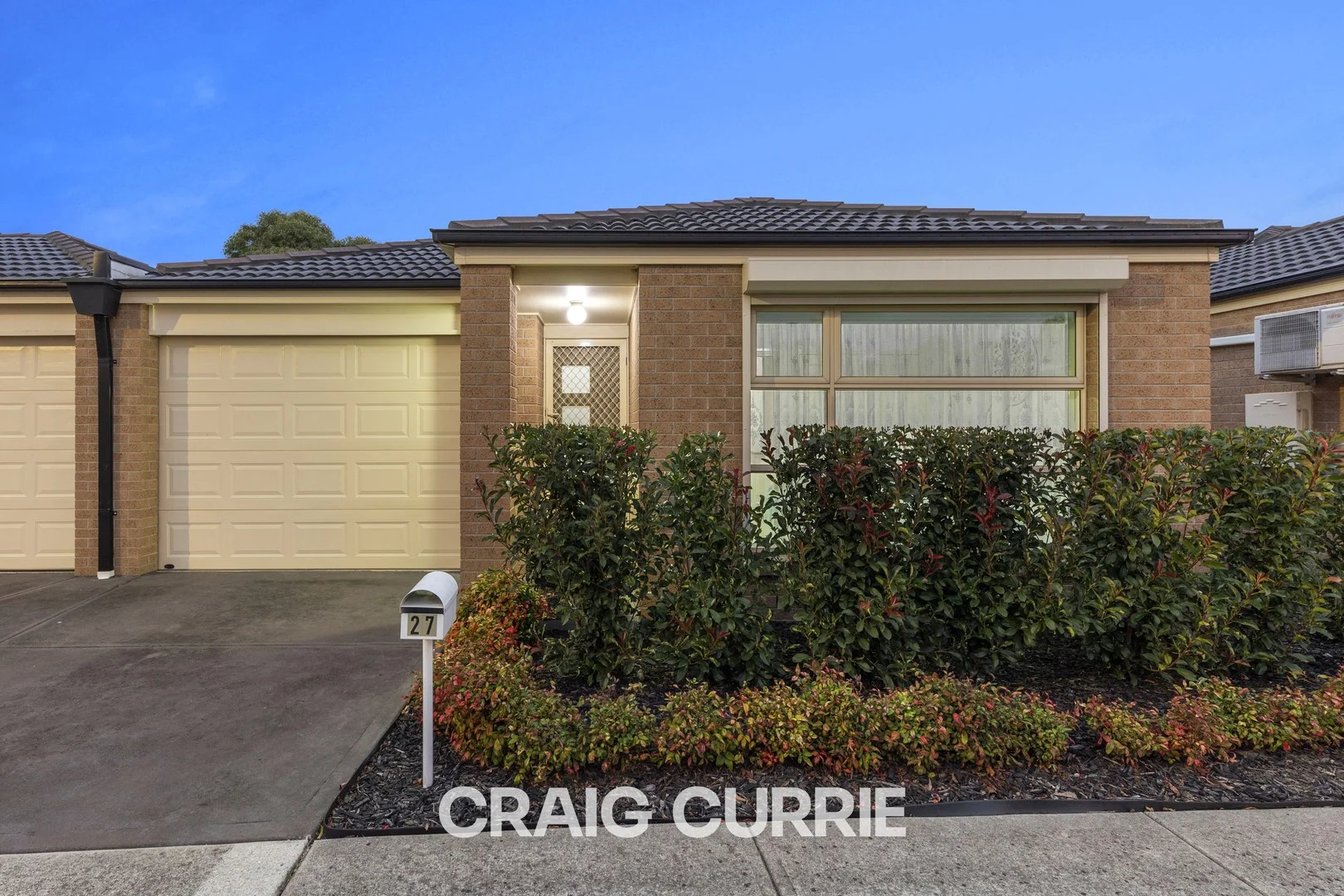 27 Webster Way, Pakenham VIC 3810