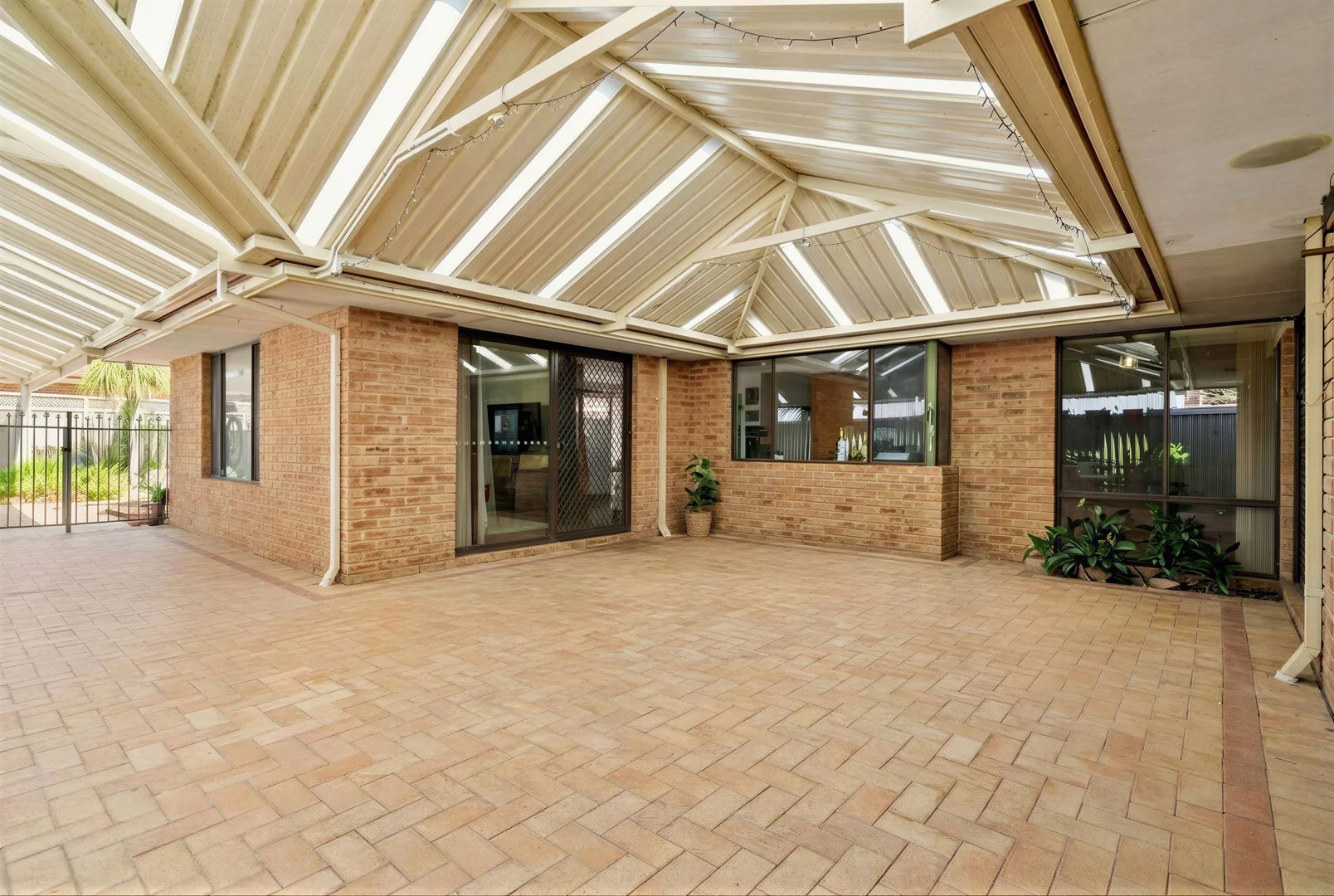 Additional image 21 of 11 Granville Way, Willetton WA 6155