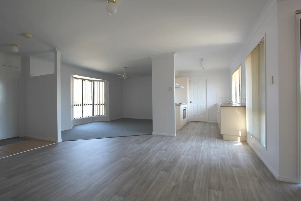 Additional image 2 of 11 Nicole Place, Crestmead QLD 4132