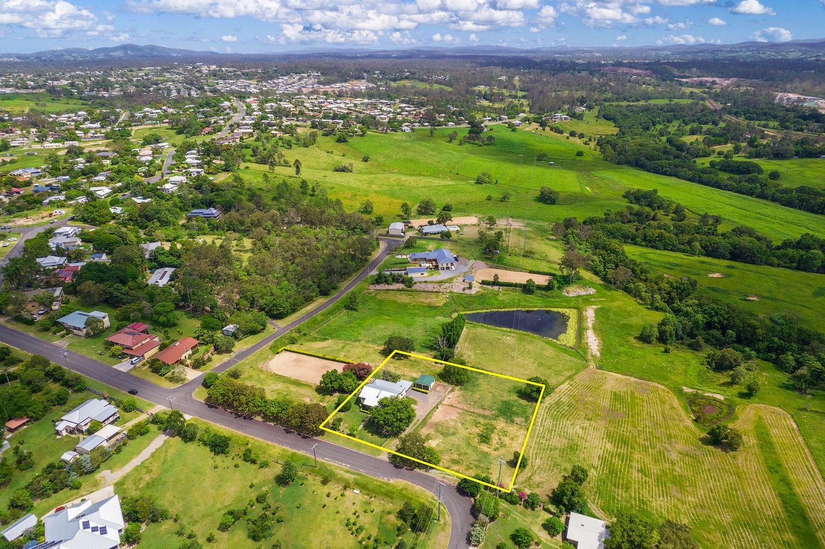 4 bedrooms House in 10 Scott Road GYMPIE QLD, 4570