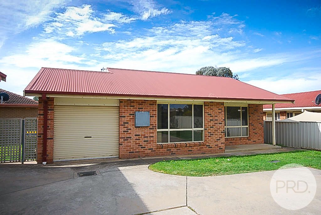 2 bedrooms Apartment / Unit / Flat in 3/25 Bulolo Street ASHMONT NSW, 2650