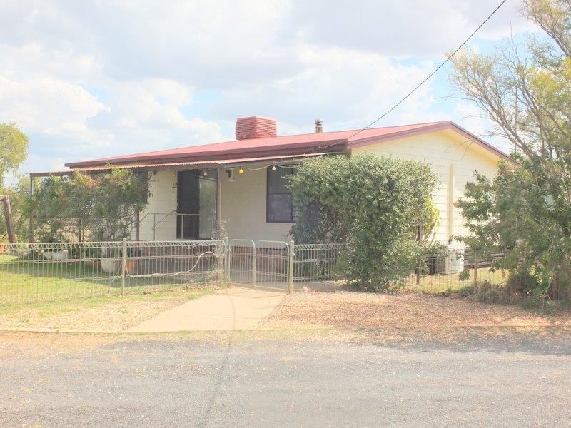 19 Avon Street, Narrabri NSW 2390, Image 2