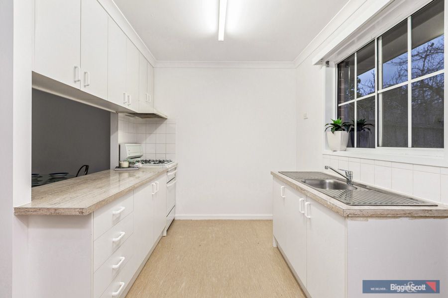 13/12-18 Margaret Crescent, Braybrook VIC 3019, Image 2