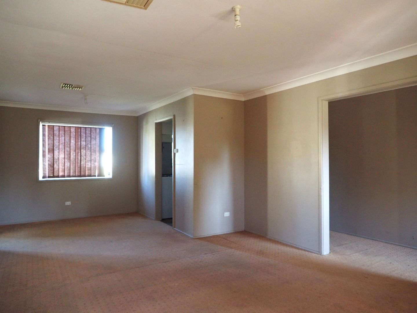 38 Jacaranda Drive, Moree NSW 2400, Image 2