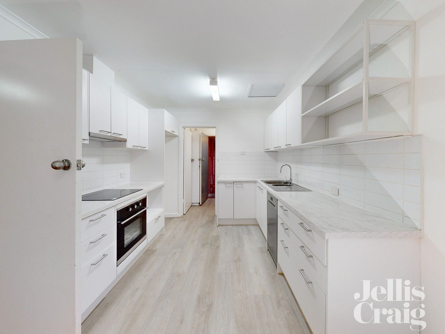 2 bedrooms Apartment / Unit / Flat in 1/38 Walpole Street KEW VIC, 3101