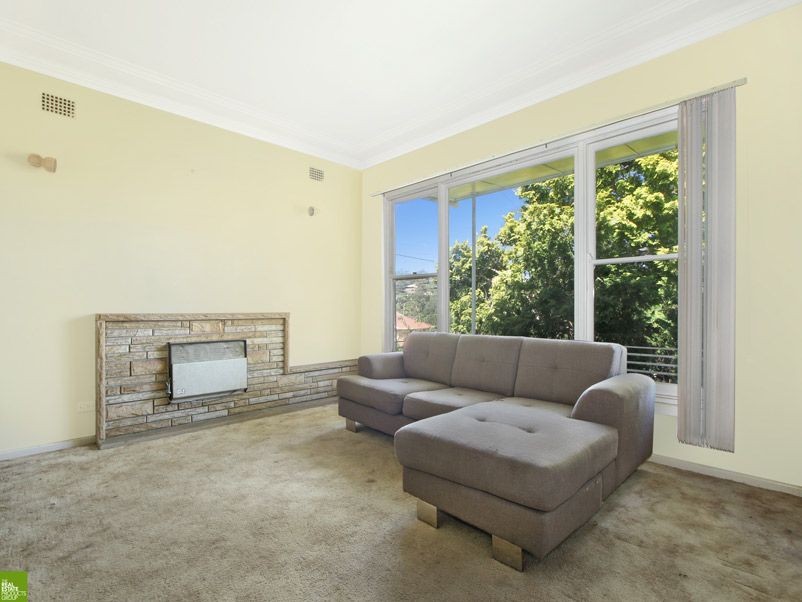 51 Stanleigh Crescent, West Wollongong NSW 2500, Image 1