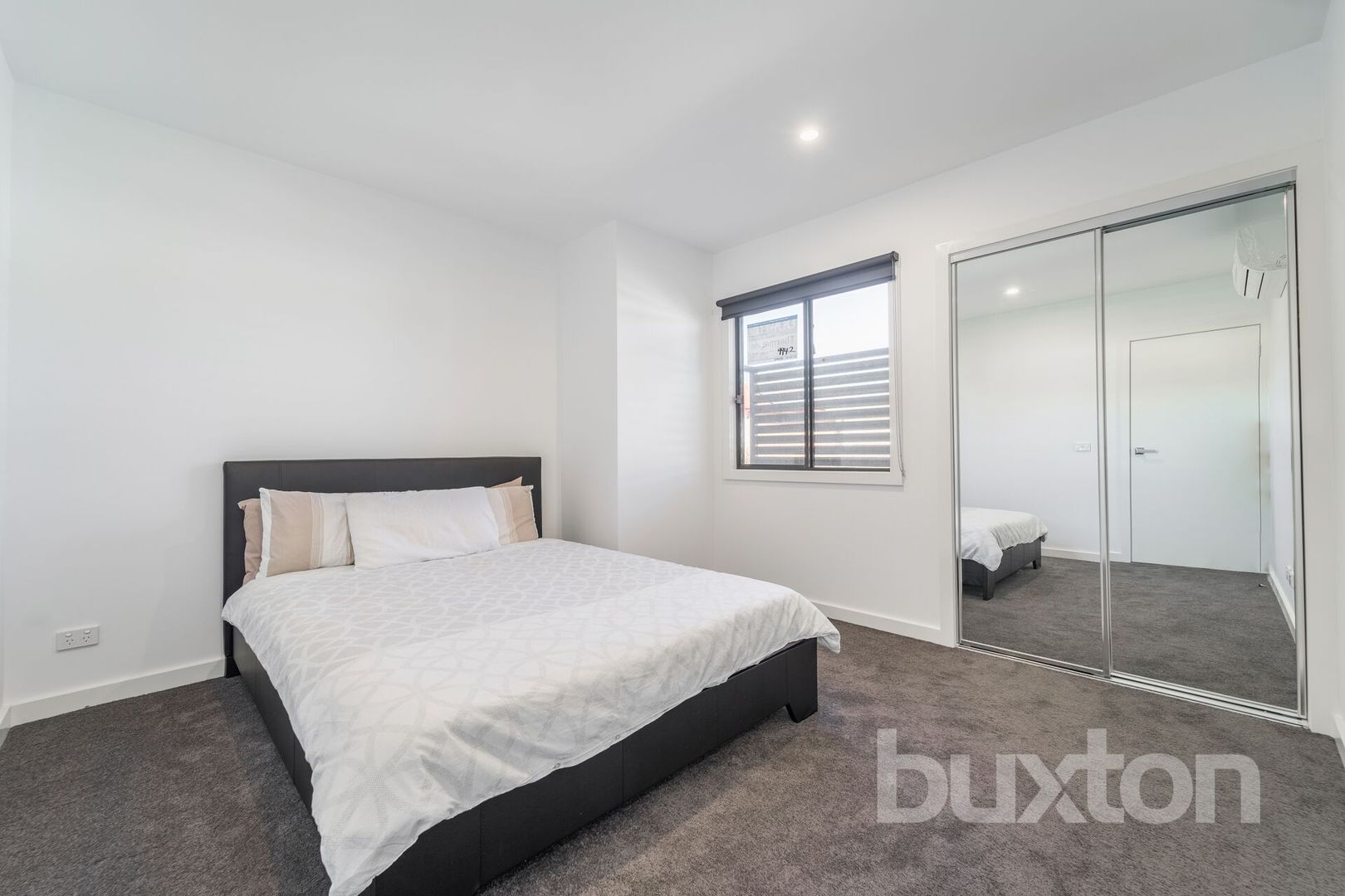 2/18 Nonna Street, Oakleigh East VIC 3166, Image 2