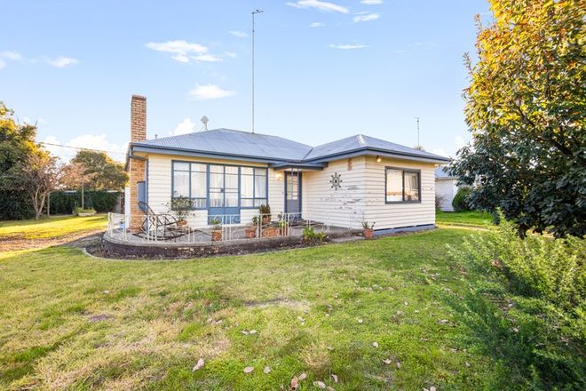 Picture of 1 Alamein Avenue, WARRACKNABEAL VIC 3393