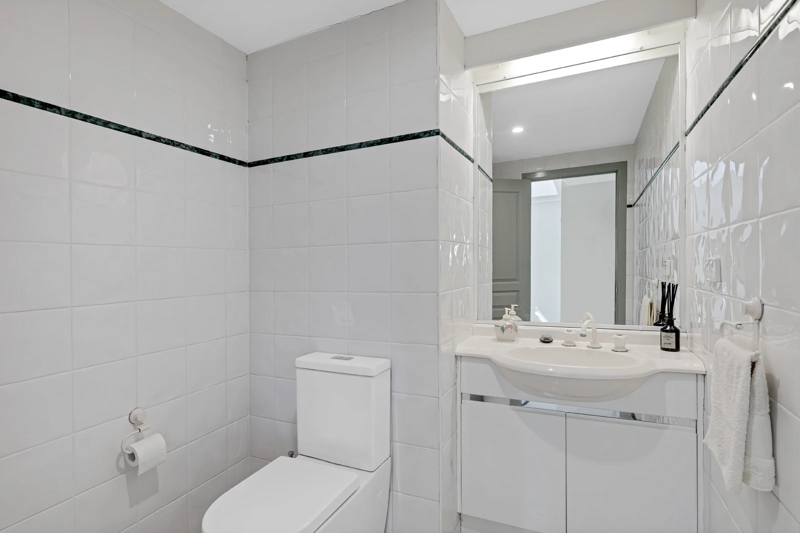 Additional image 18 of 17/44 Beach Parade, Maroochydore QLD 4558