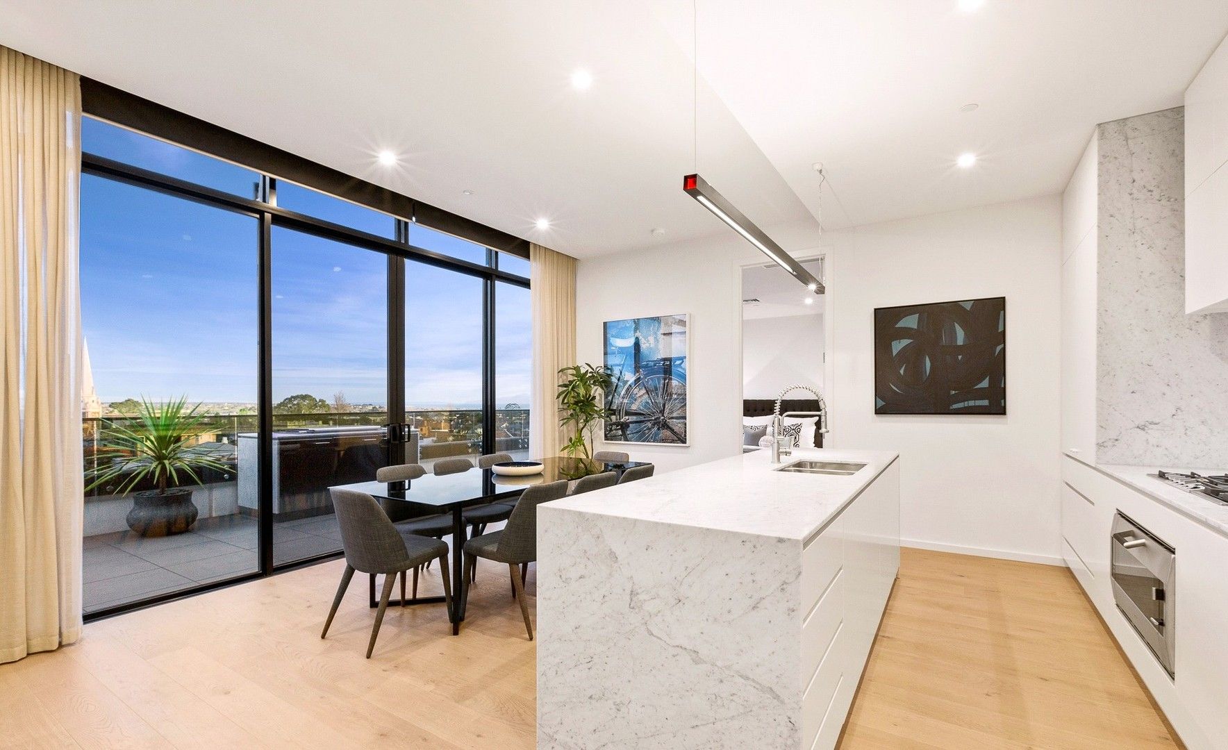 3 bedrooms Apartment / Unit / Flat in 903/181 Fitzroy Street ST KILDA VIC, 3182