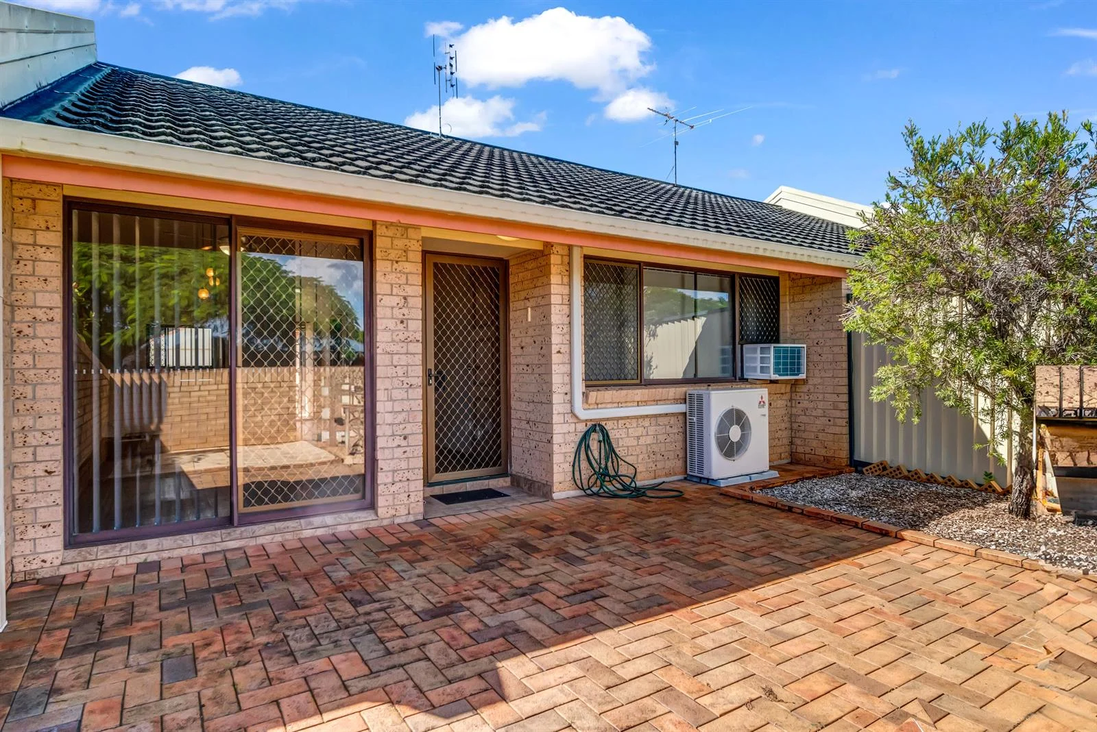 Additional image 2 of 5/5-11 Thompson Street, Victoria Point QLD 4165