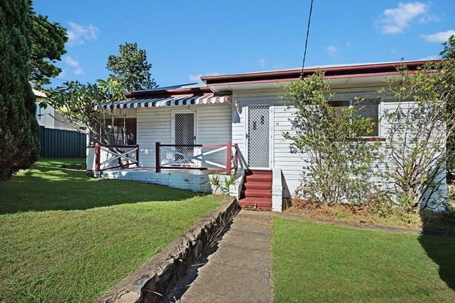 Picture of 70 North Street, MOUNT LOFTY QLD 4350
