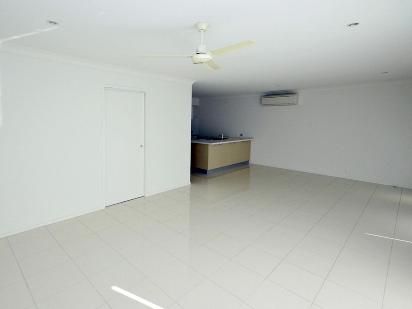 13 Tall Woods Court, Brookwater QLD 4300, Image 2
