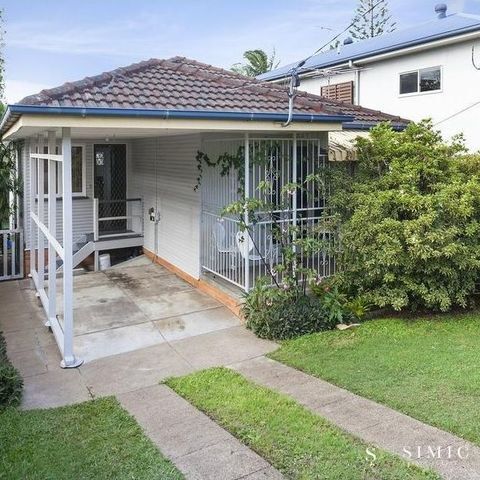 60 Dahlia Street, Cannon Hill QLD 4170, Image 1