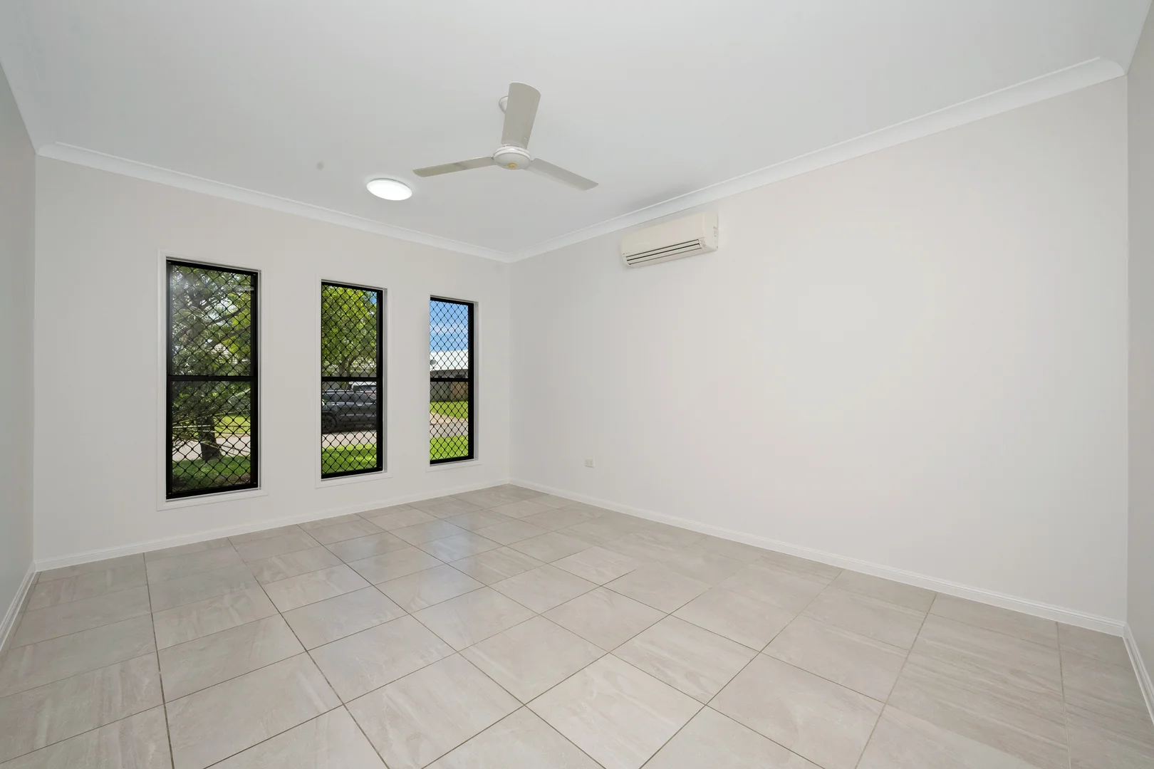 Additional image 5 of 8 Ningaloo Crescent, Burdell QLD 4818