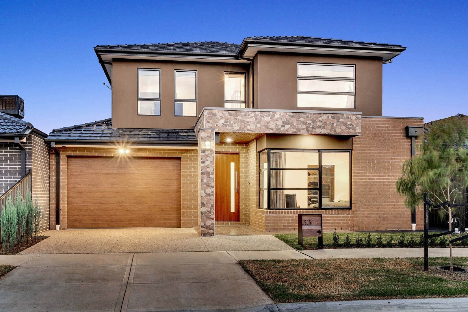 33 Hollyhock Road, Craigieburn VIC 3064, Image 0