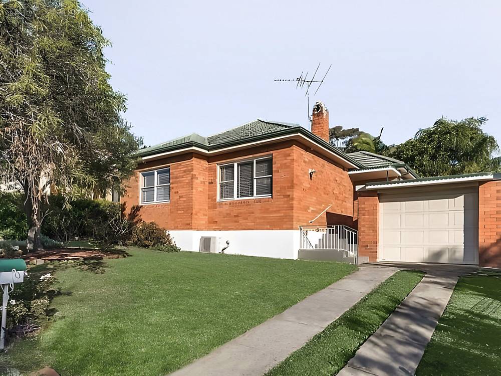 Picture of 3 Napper Avenue, RIVERWOOD NSW 2210