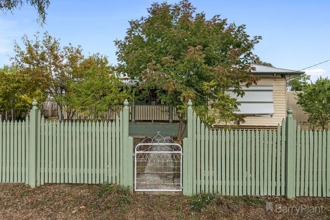 Picture of 1 Lazarus Street, WEST BENDIGO VIC 3550