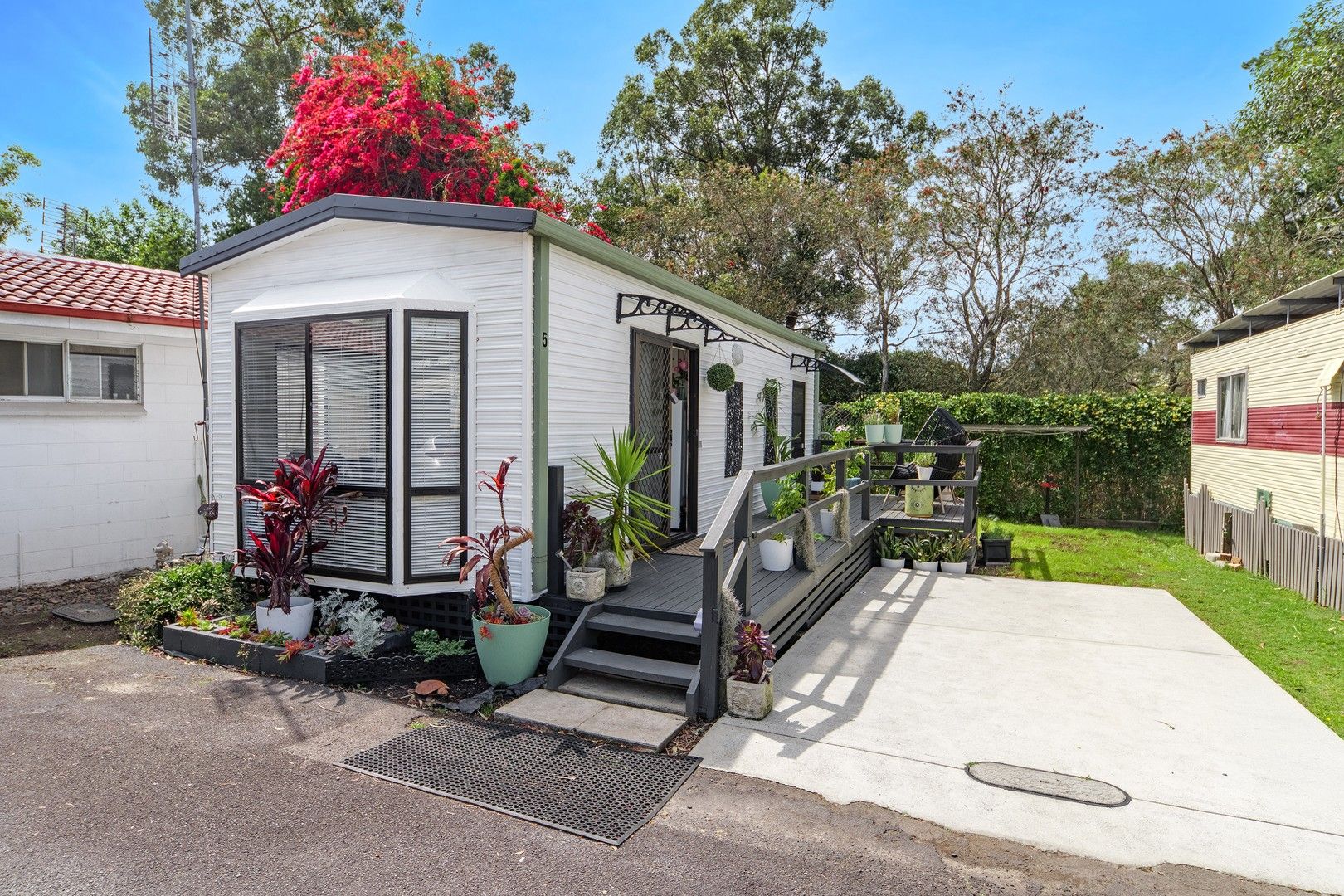 1 bedrooms House in 5/1A Cutler Drive WYONG NSW, 2259