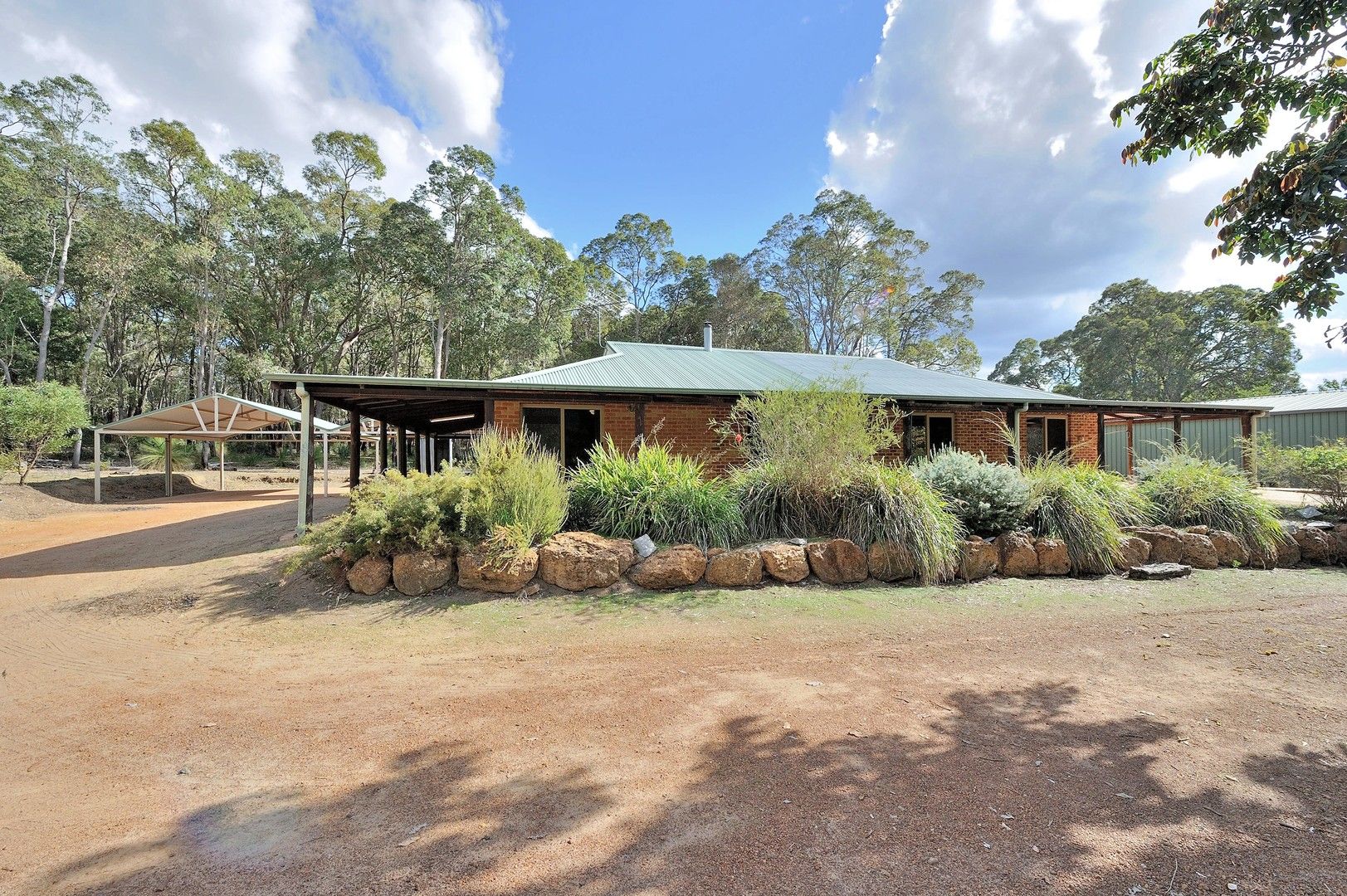 Mundaring WA 6073, Image 0