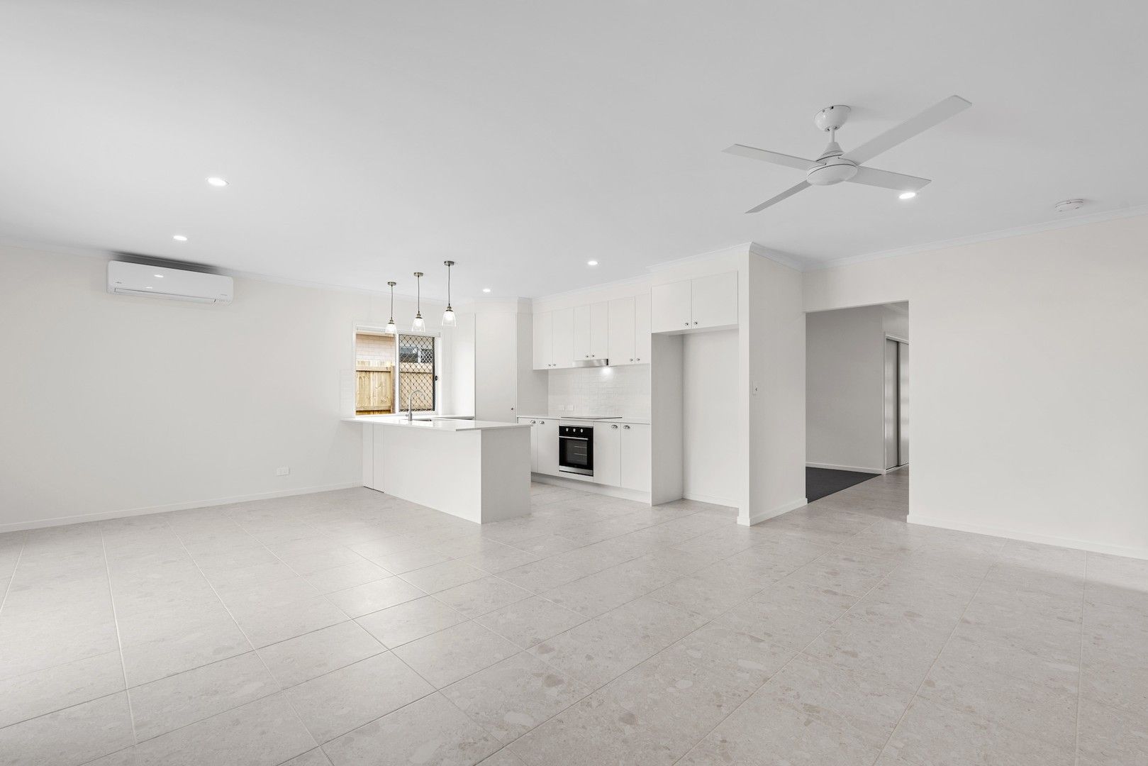 4 bedrooms House in 20 Dugong Crescent DECEPTION BAY QLD, 4508