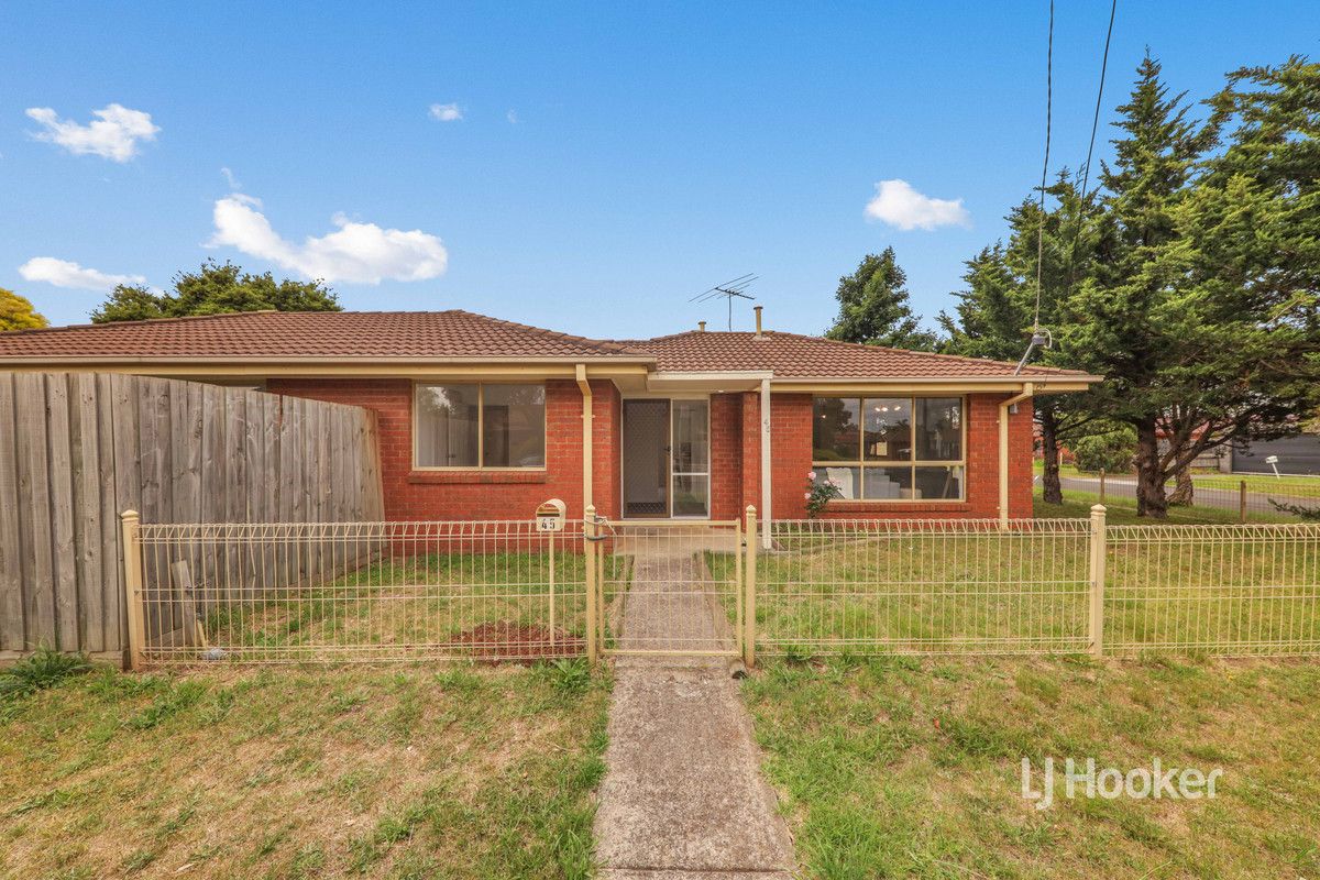 3 bedrooms House in 45 Bayview Crescent HOPPERS CROSSING VIC, 3029