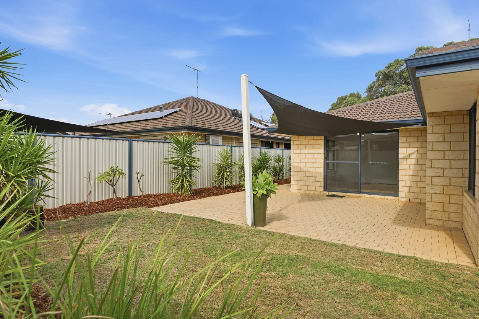 Additional image 21 of 2 Grandmere Parade, Meadow Springs WA 6210