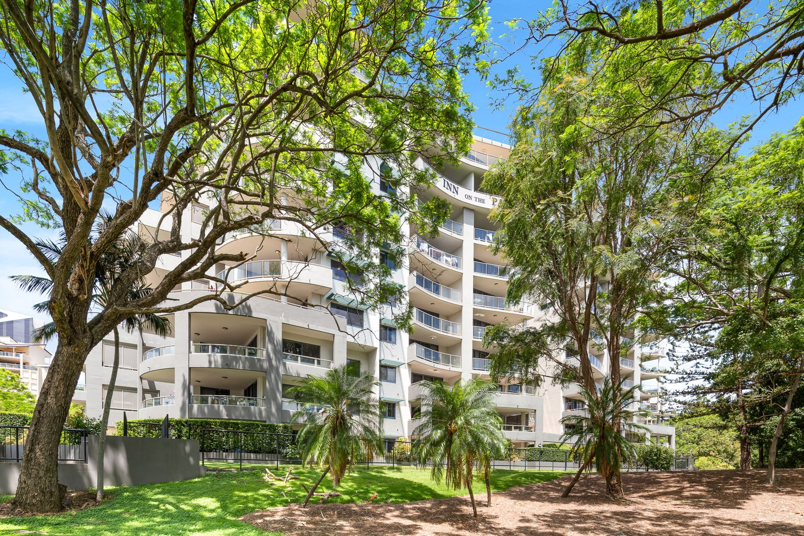 504/21 Patrick Lane, Toowong QLD 4066, Image 2