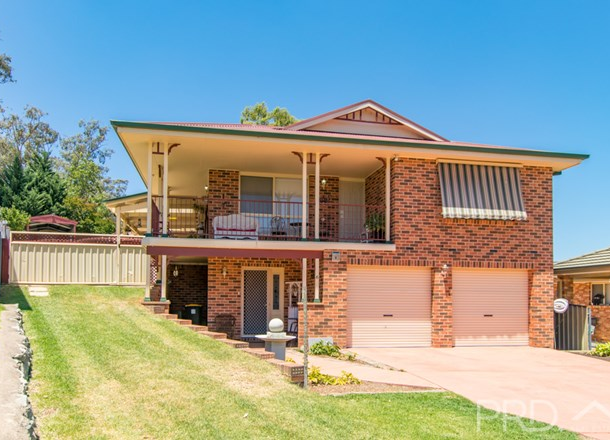 6 Jillabenan Close, Tumut NSW 2720