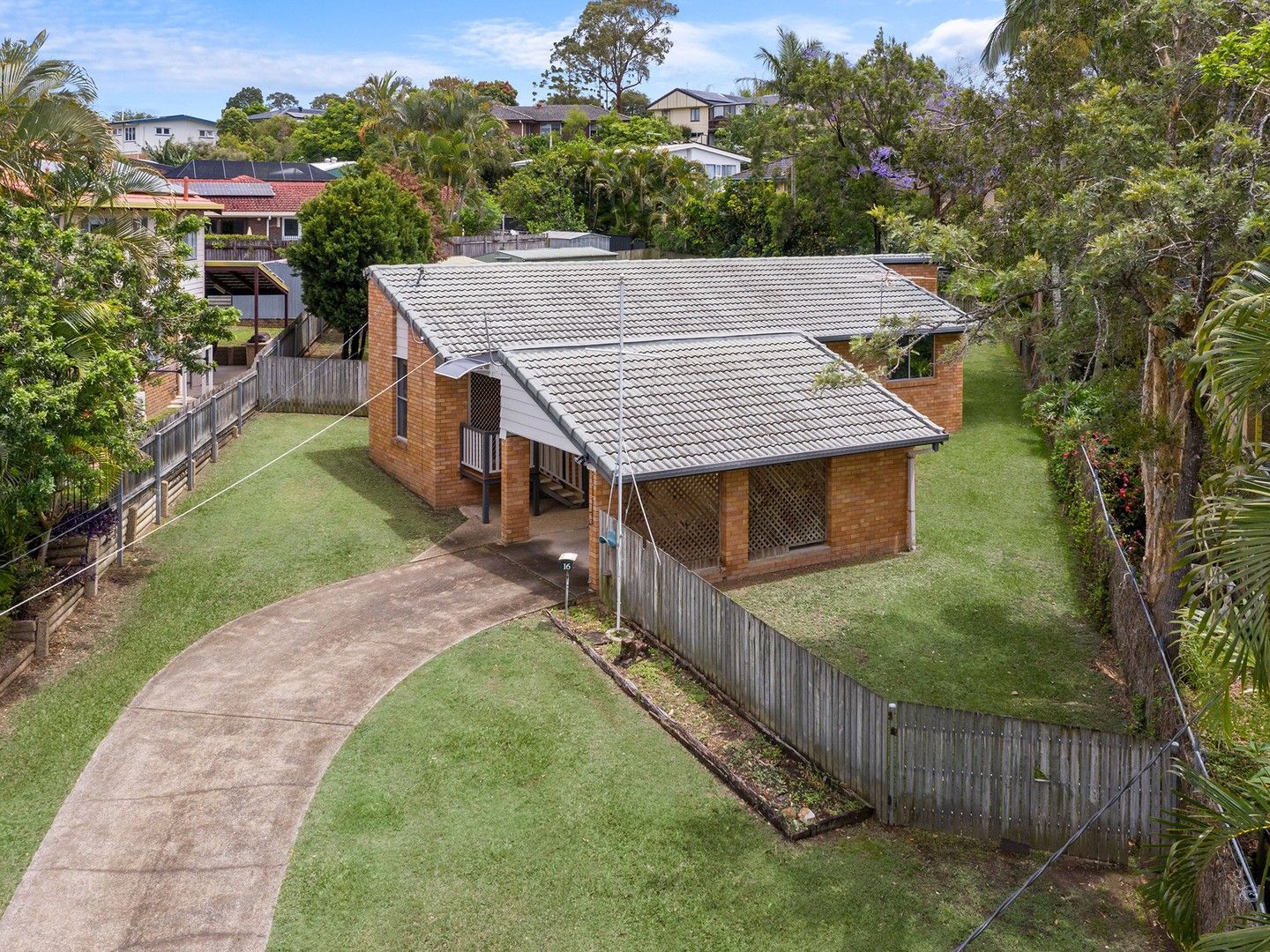 16 Owarra Avenue East, Ferny Hills QLD 4055, Image 0