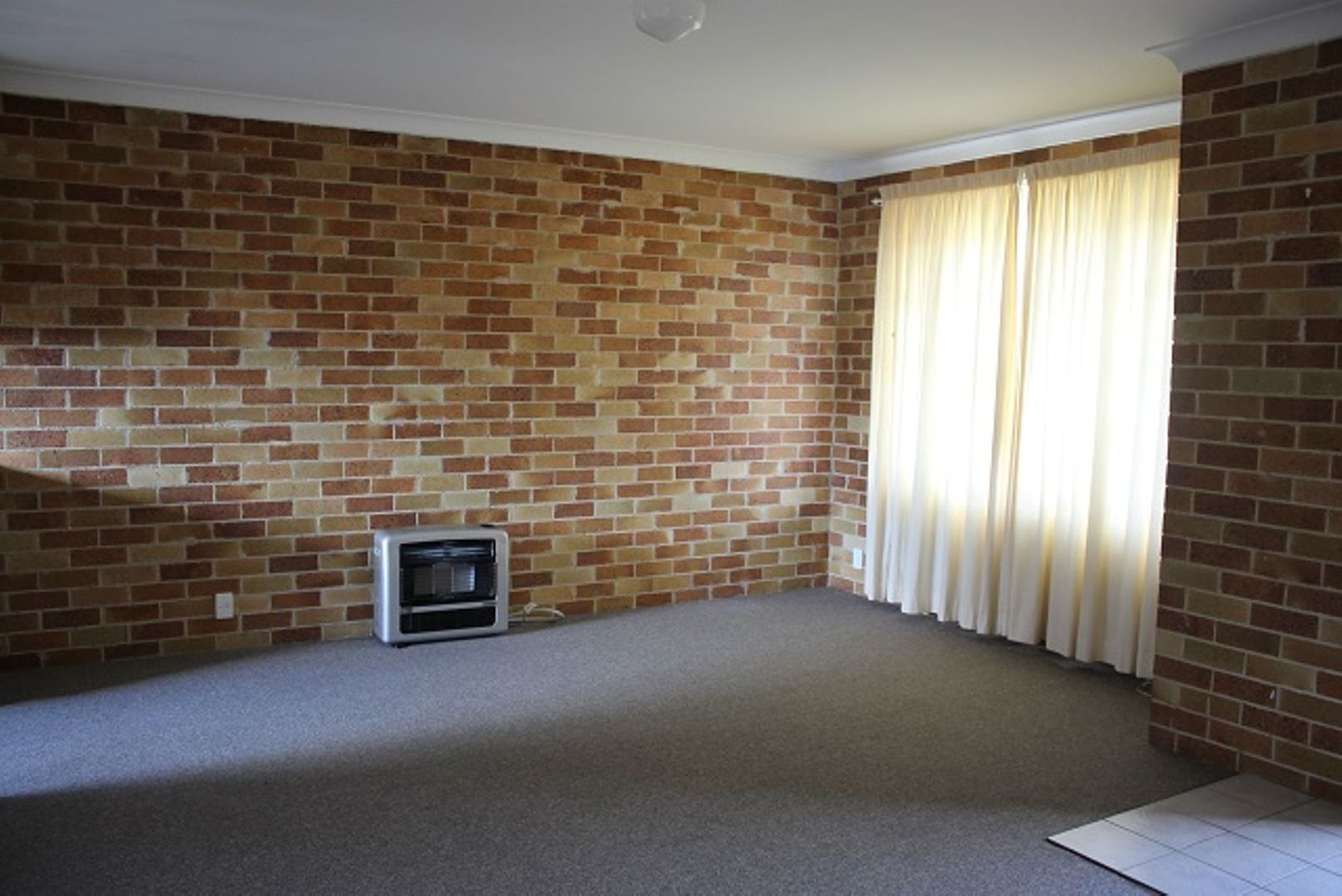 16 Alahna Drive, Armidale NSW 2350, Image 1